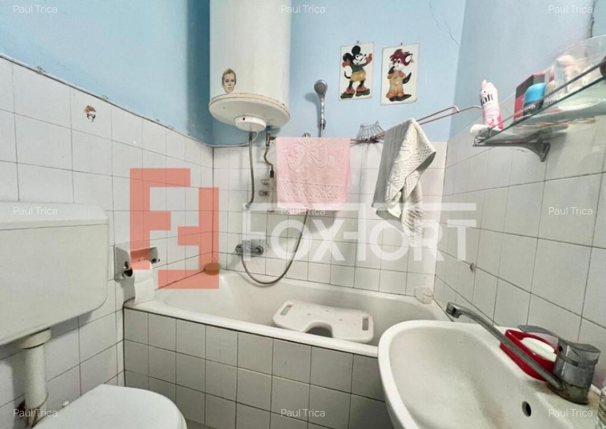 Casa de vanzare la curte comuna Zona Lunei - COMISION 0% - 14