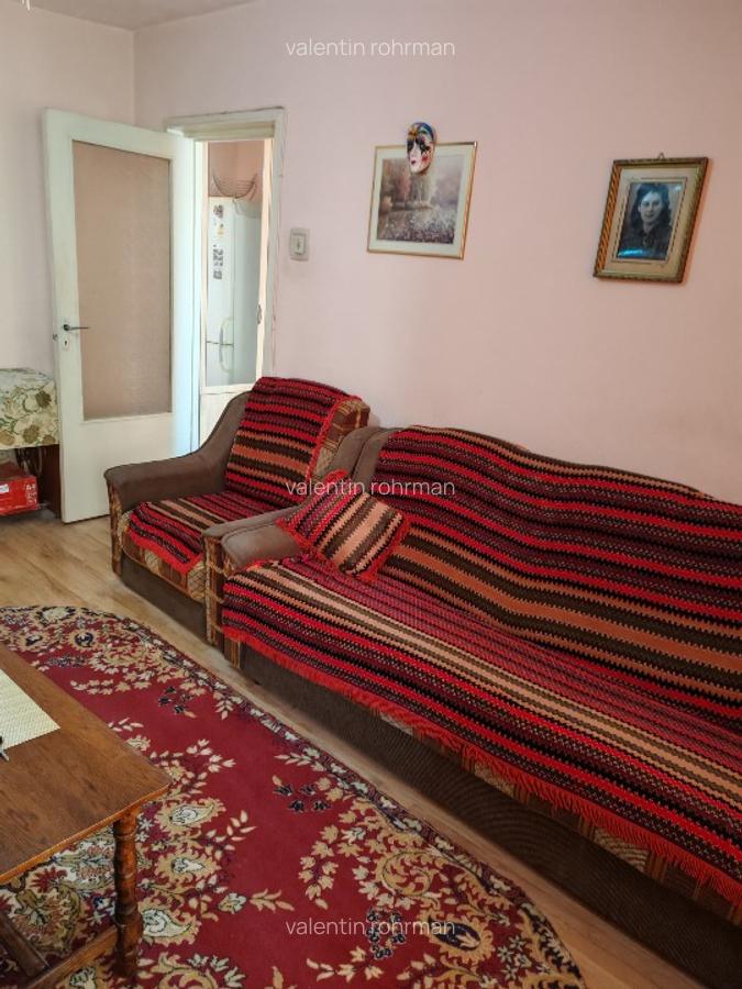 Vând apartament 2 camere semidecomandat 4/4  Tomis Nord Constanta  73000 euro - 2