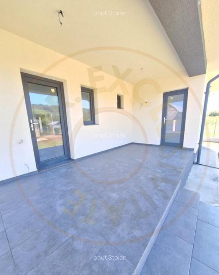 Casa de vanzare in Draganu-Arge?, priveli?te de povest - 7