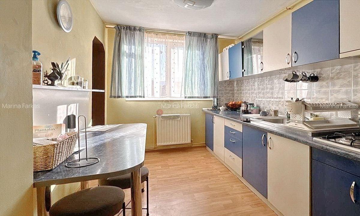 Apartament cu 3 camere decomandat, mobilat în Calea București - 5