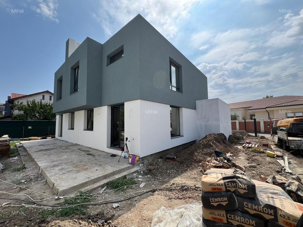 The Class Villas Otopeni langa metrou M6 - Bruxelles. - 2