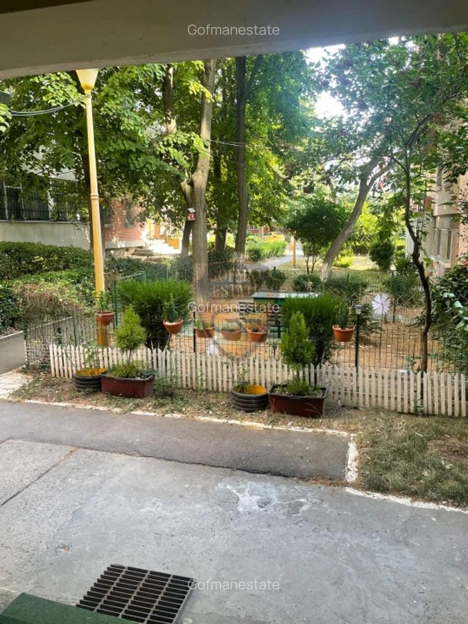 Apartament 3 camere, zona Dacia,  Bd. Tomis 72 mp et 4/4 - 16