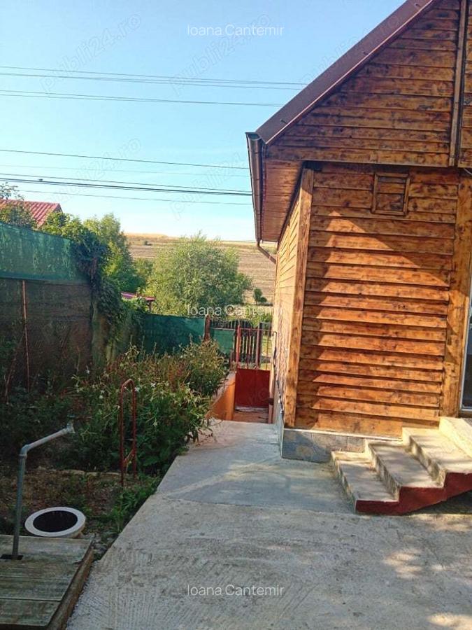 Casa de vanzare - 2