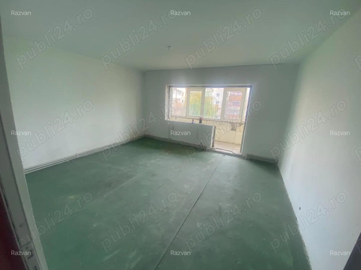 Vand apartament cu 3 camere 2 bai 1 debara 2 balcoane - 2