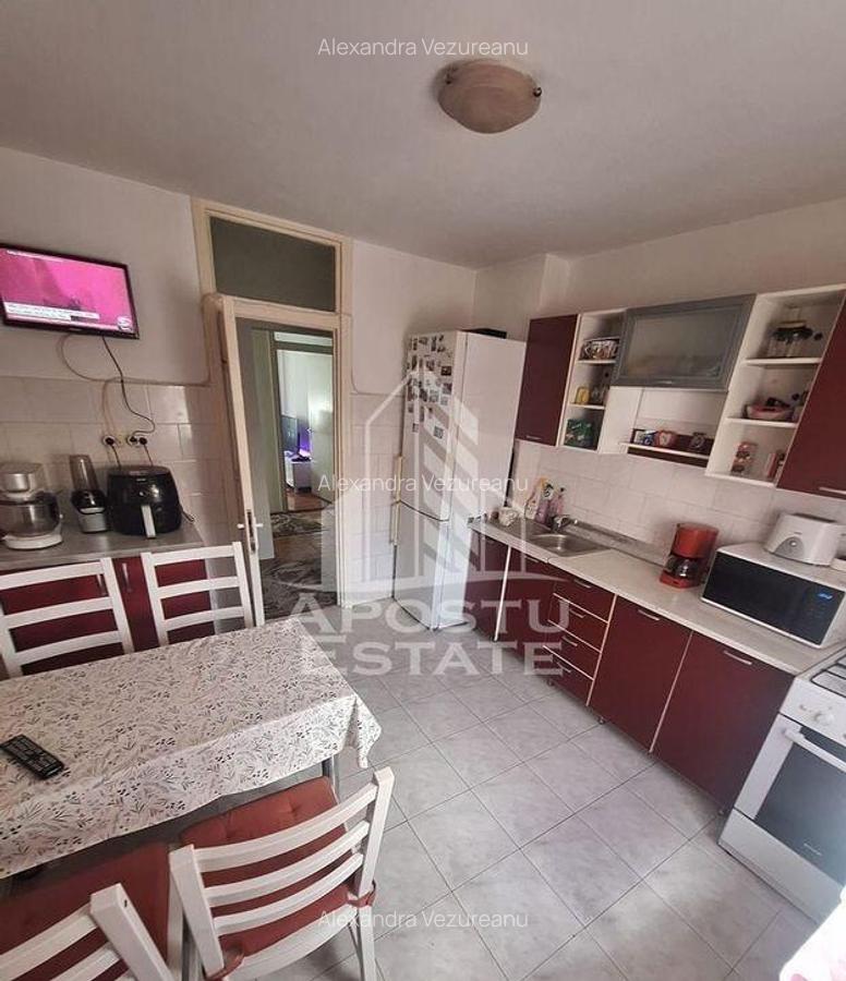 Apartament cu 3 camere, 2 bai, decomandat, etajul 2, cent... - 6