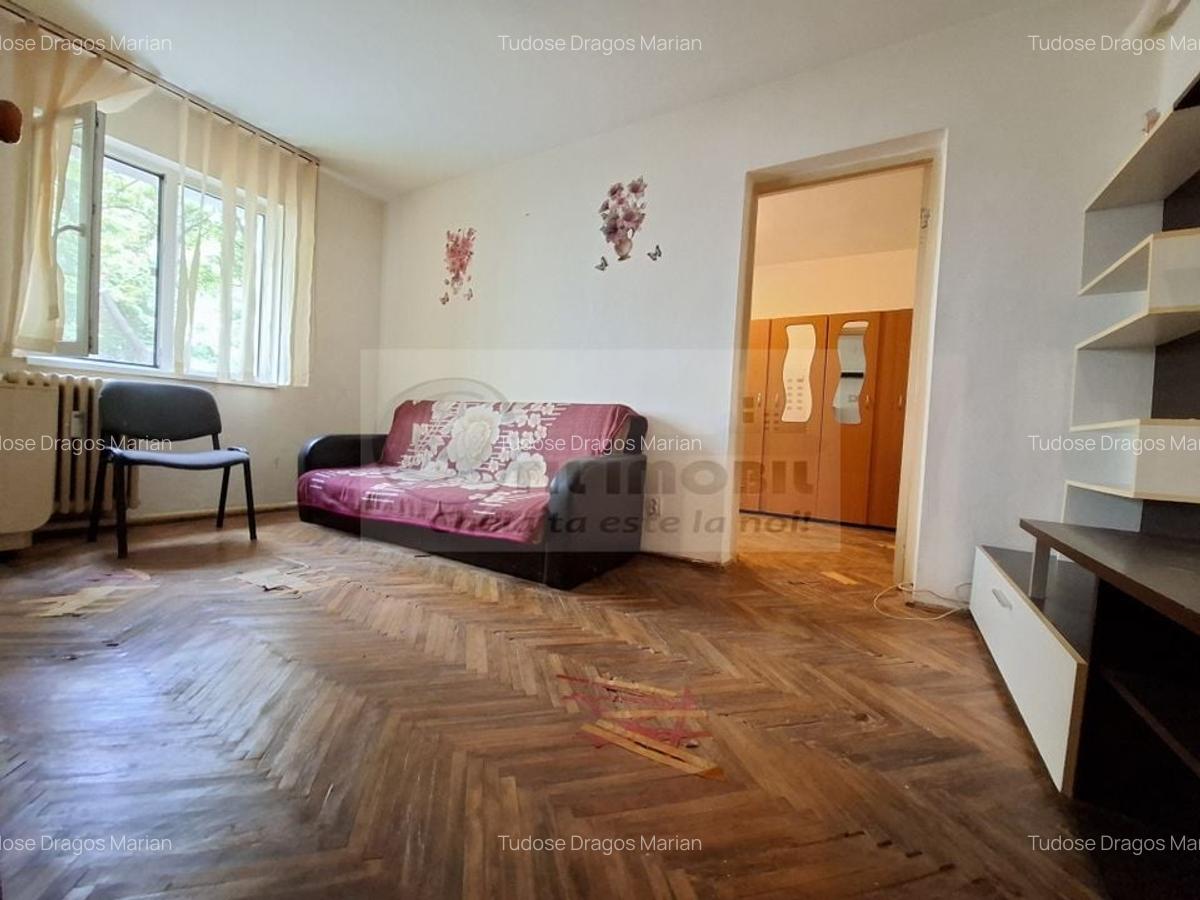 Liber, apartament 2 camere Podu Ros Cantemir, bloc fara risc - 6