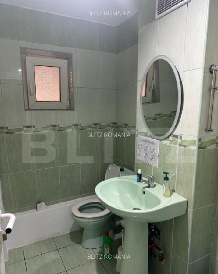 Spatiu comercial de vanzare, 54 mp, in zona Han - 15