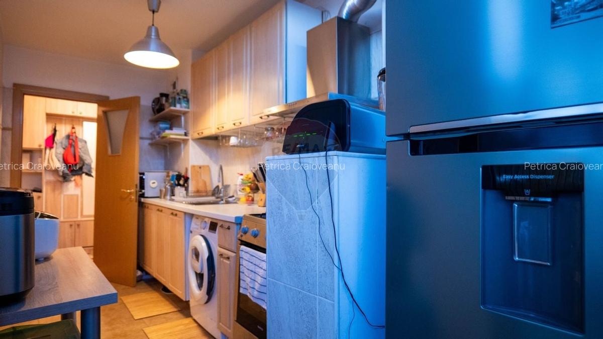 Oferta - Vanzare apartament 4 camere, decomandat, zona Bucur-Obor - 11