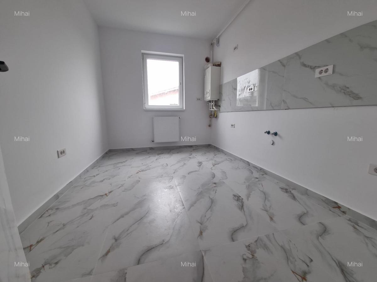 Apartament 3 camere decomandat, zona Grand Arena, mutare imediata - 1