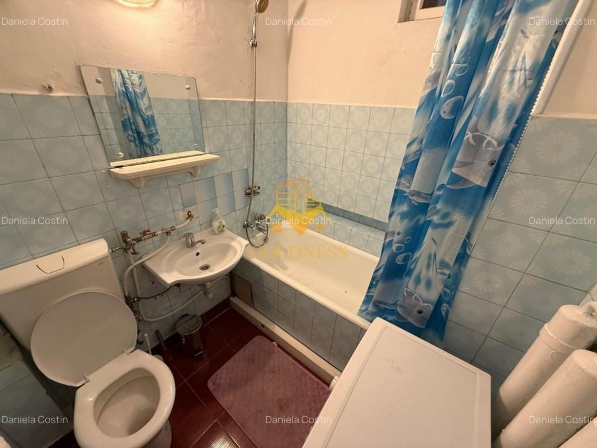 3 camere decomandate, balcon, Centru Piata Abator, Parcul Feroviarilor - 12