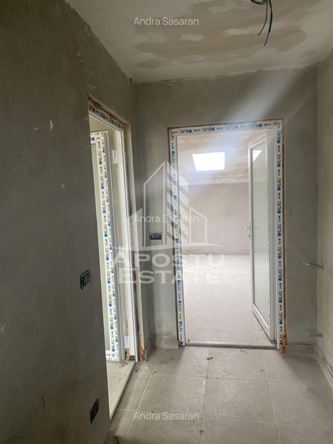 Casă cu 4 camere în Moșnița Veche - 8