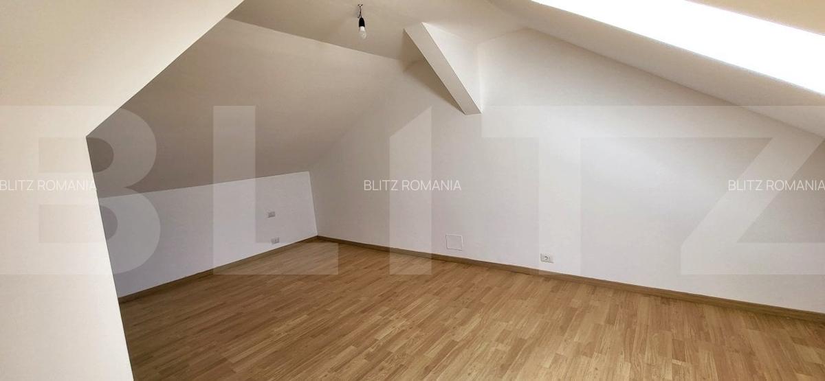 De vanzare apartament cu 3 camere foarte spatios! - 15
