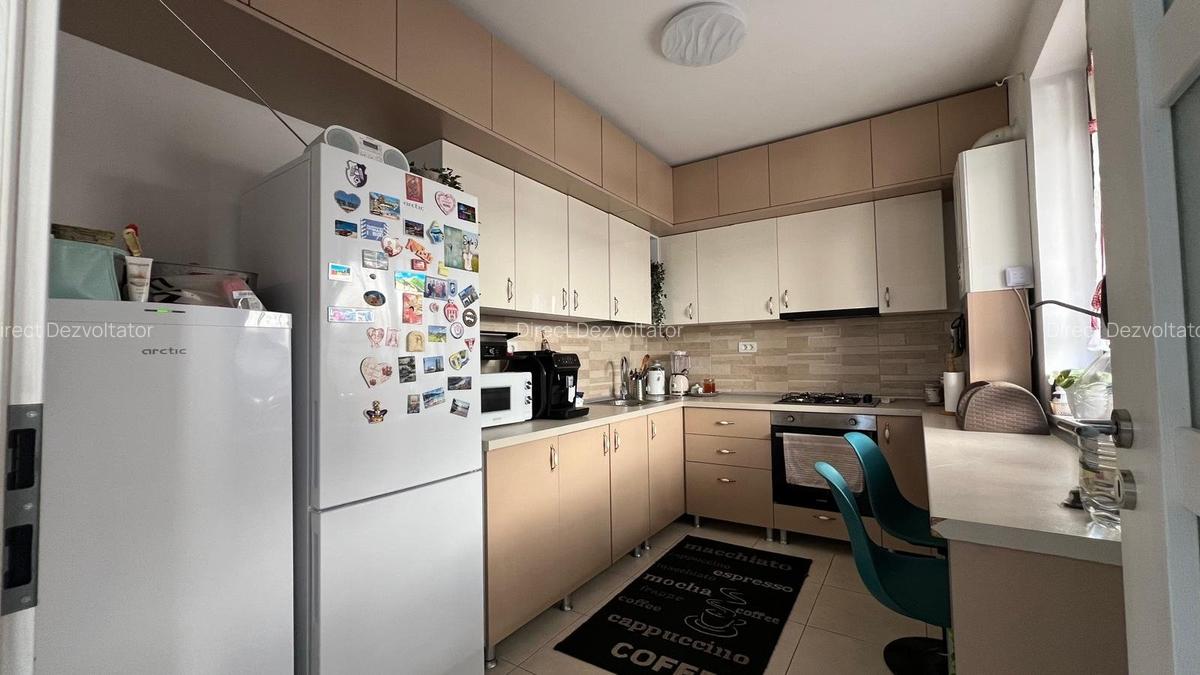 Vilă P+1+M de vânzare în complex privat – 5 camere, 2 parcări, curte proprie - 3