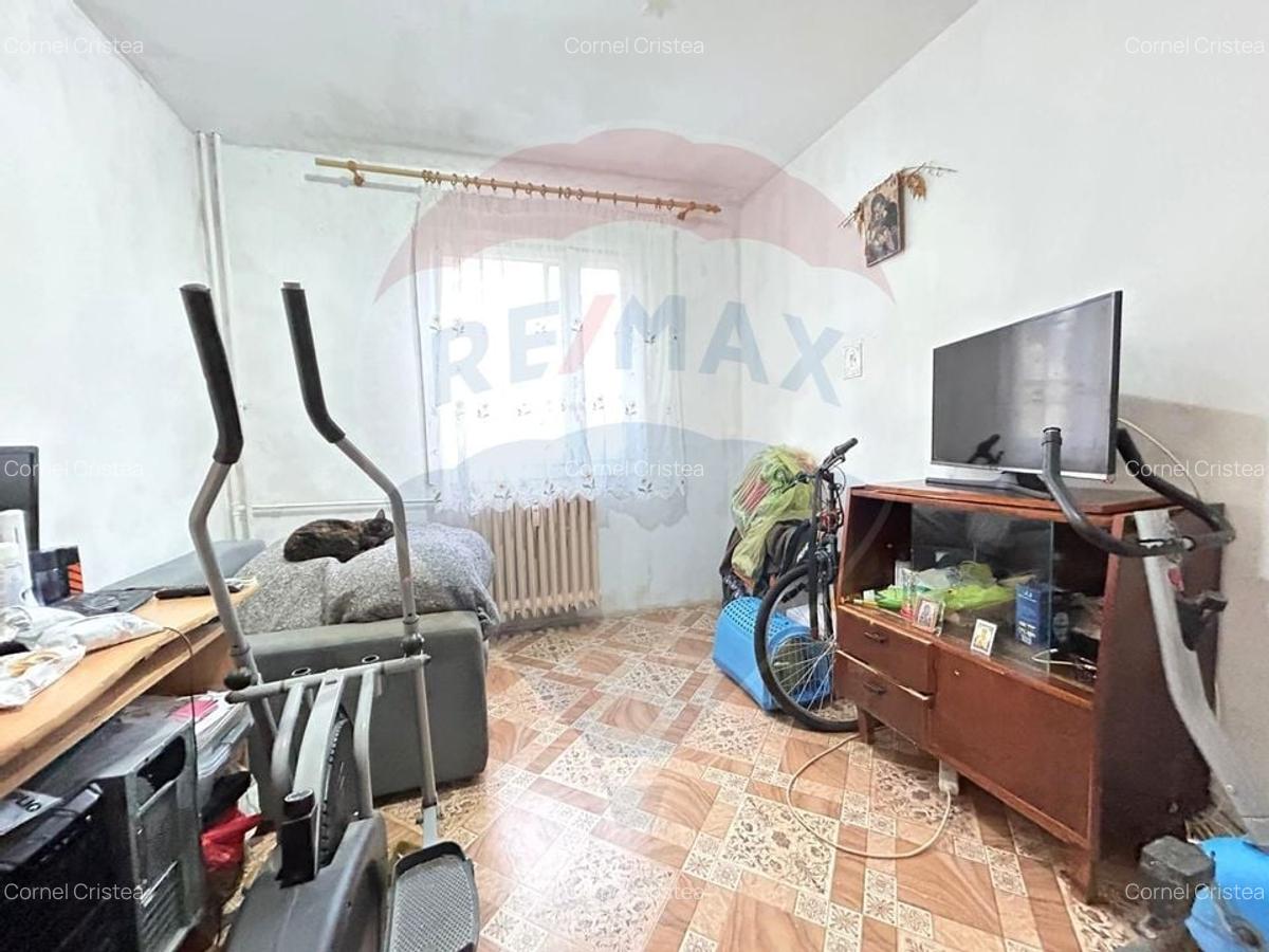 Apartament sector 4 - Piata Covasna - 3