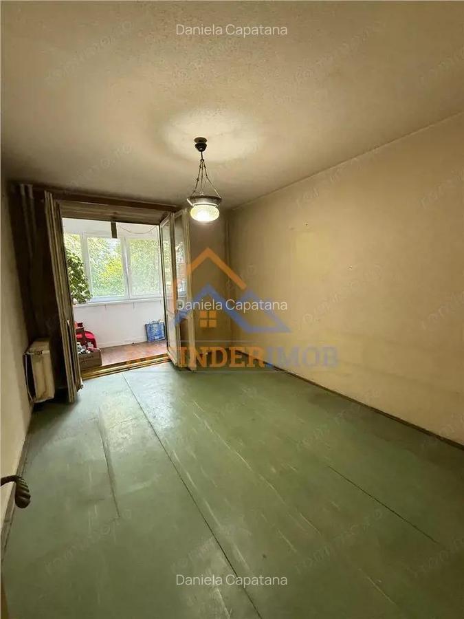 Vanzare apartamentn 3 Camere Lujerului - 2