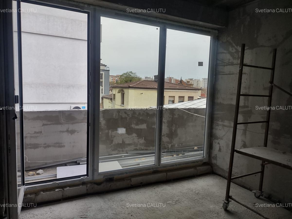 Apartament cu 3 camere decomandat în Moșilor - 13