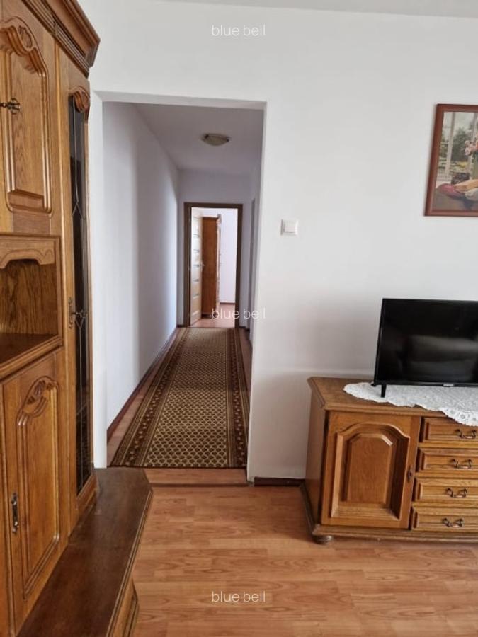 Apartament cu 3 camere semidecomandat în Dacia - 8