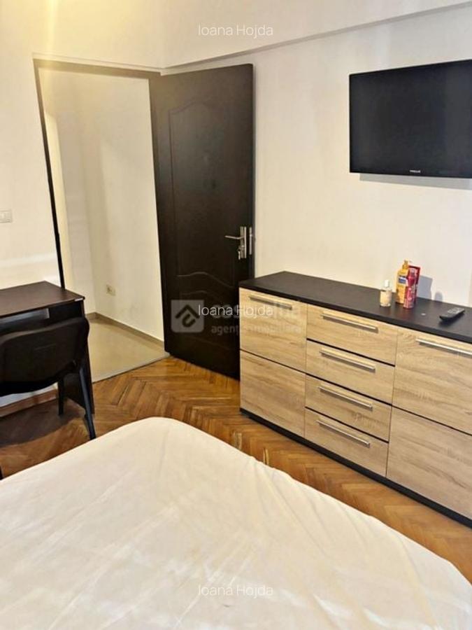 Piata Unirii, 3 camere mobilat si utilat, vedere impresionanta - 6