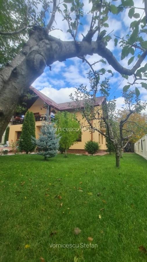 Vila de vanzare  Valea Lupului - 1