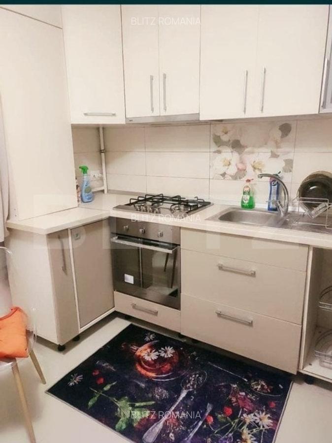 Apartament, 3 camere, cartier 1 Mai,  zona Ciuperca - 12
