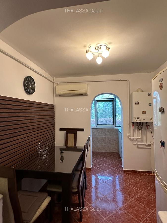 Apartament 2 camere - Dezrobirii - 4