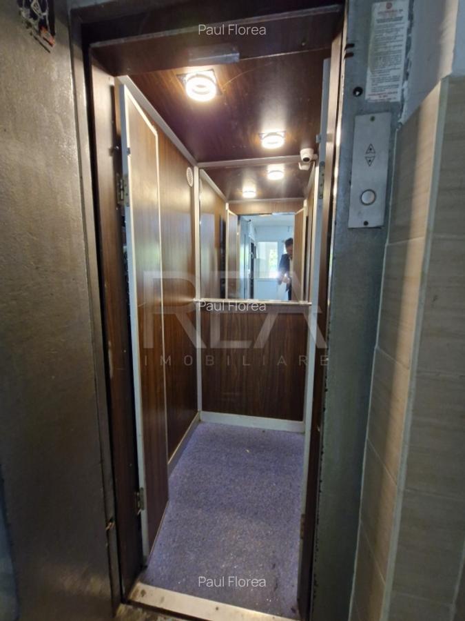 Apartament cu 3 camere de vanzare langa Park Lake la 130000 de euro - 4