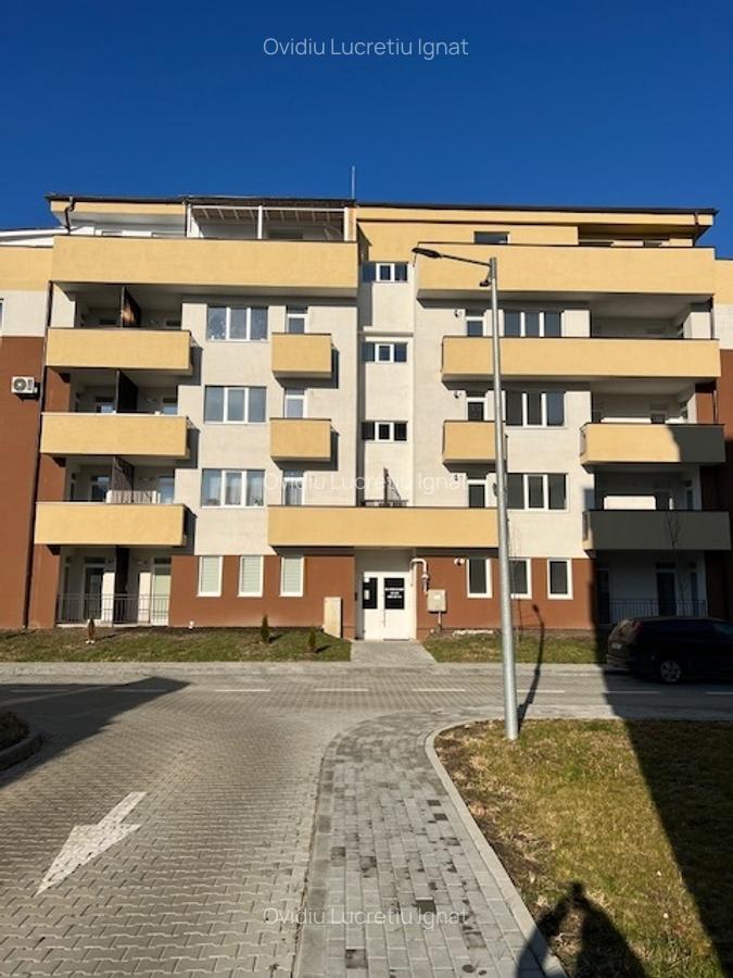 INVESTIE! Spatiu comercial cu chirias si 3 locuri de parcare incluse - 2