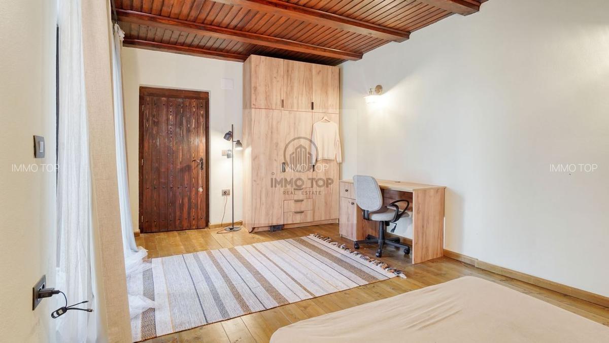 Închiriez casă în Centrul Brasovului/ curte privata - 9