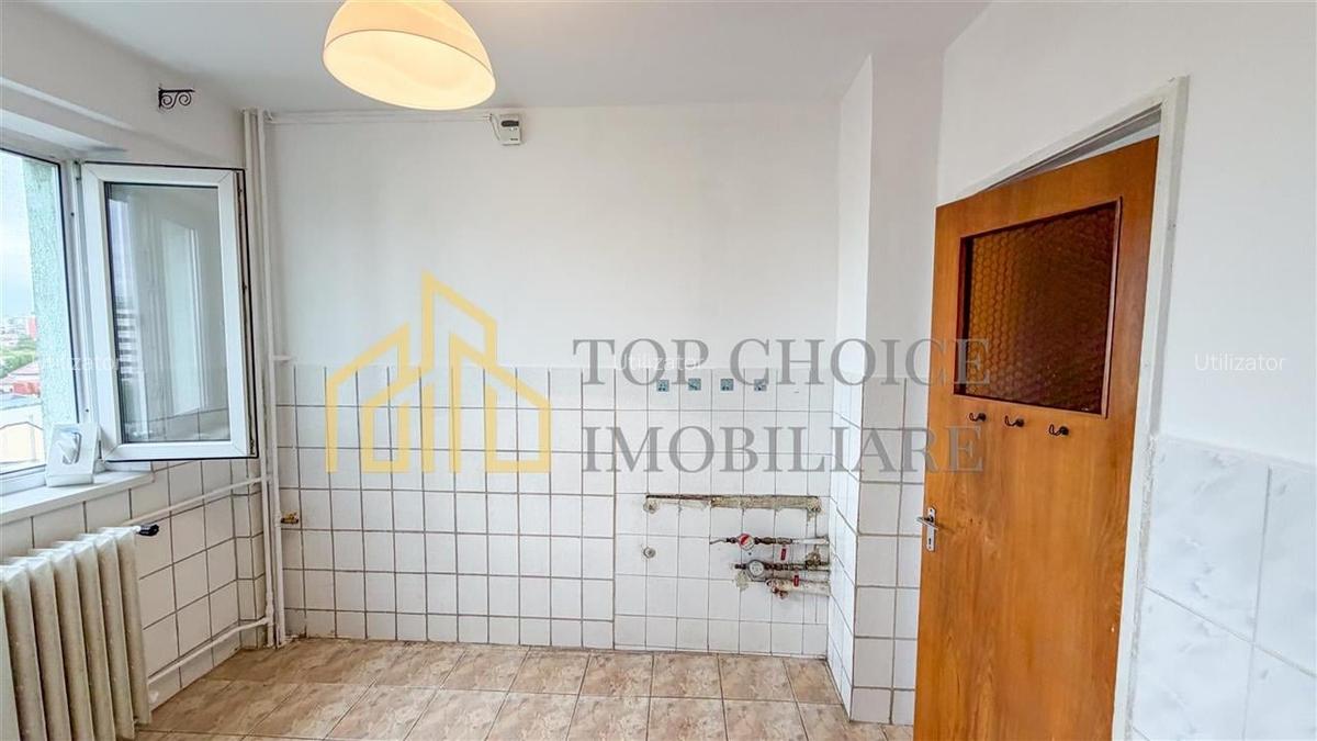APARTAMENT 3 CAMERE CU VEDERE MIXTA  TITULESCU / VICTORIEI  75 MP - 20