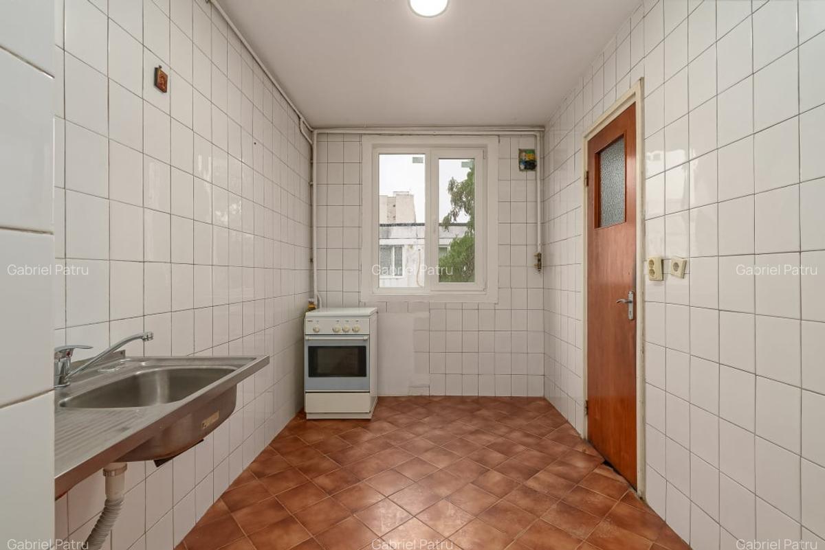 Drumul Taberei - 3 camere - Decomandat - Metrou Raul Doamnei - 8