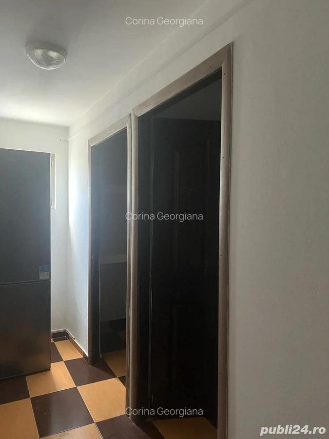 Inchiriez camera la curte sector 1 langa mall coloseum - 2 Inchiriez camera la curte sector 1 langa mall coloseum - 2