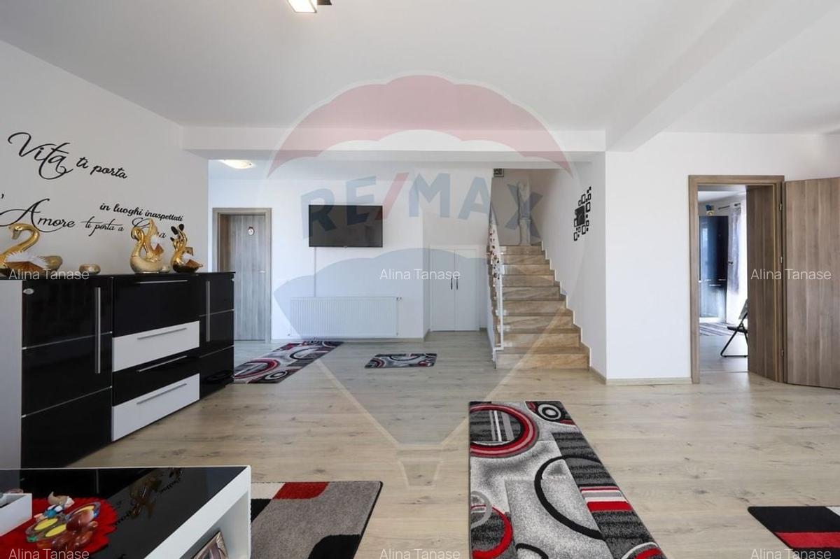 Vila mobilata modern, piscina, zona de interes Ghimbav! - 5