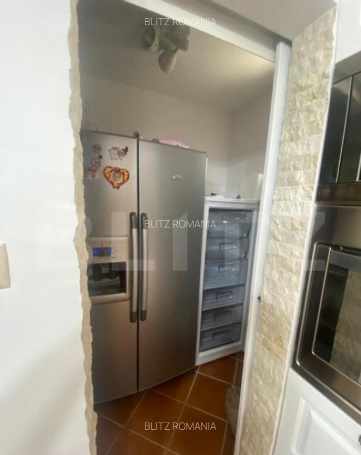 Casa de vanzare 6 camere LUX , 220 mp , Sacele zona Bunloc - 15