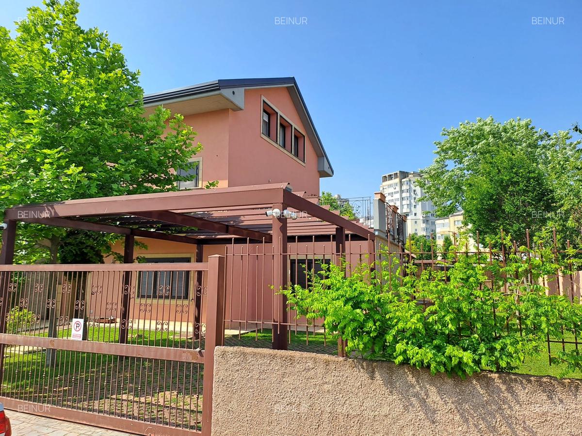 Casă cu 6 camere în Faleza Nord - 2