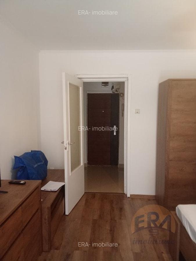 Garsonieră decomandată, mobilată în Rogerius - 4