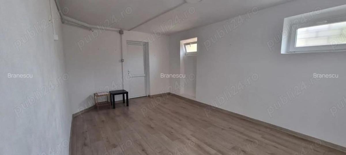 Inchiriez spatiu ultracentral Pitesti, 700 mp, vitrina mare stradala - 11