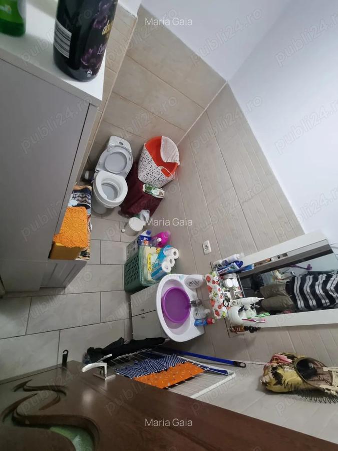 Vand apartament 3 camere, 2 bai, 1 bucatarie,2 balcoane ?i parcare curte - 2