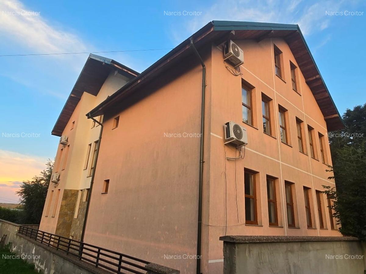 Spatiu comercial - 3
