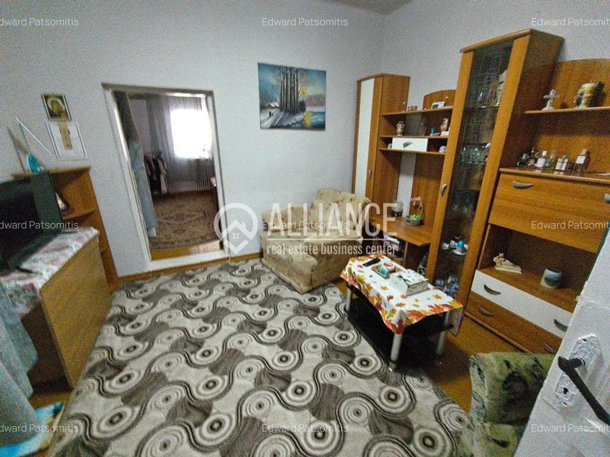 TOMIS II (Cod01)- Central, casa 3 camere, posibilitatea mansardare. - 2
