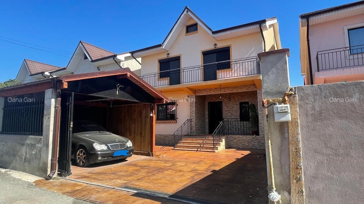 Casă cu 7 camere în Sud-Est - 1
