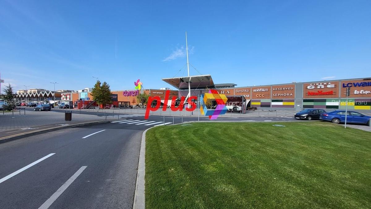 Spațiu comercial, 62 mp în Tractorul - 2