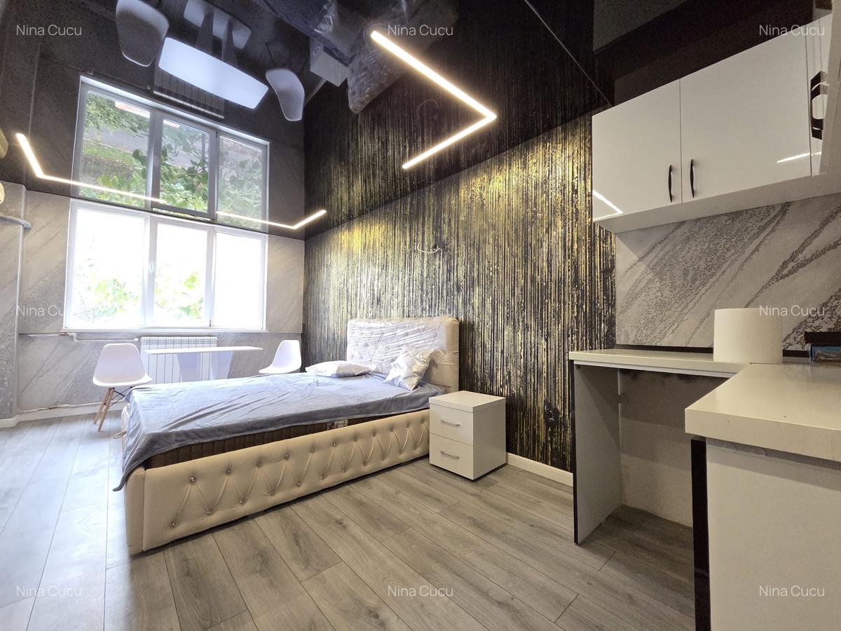 Garsoniera, Tiglina 1, A-uri, etaj 1, pretabila birou, mobilata, libera ! - 3