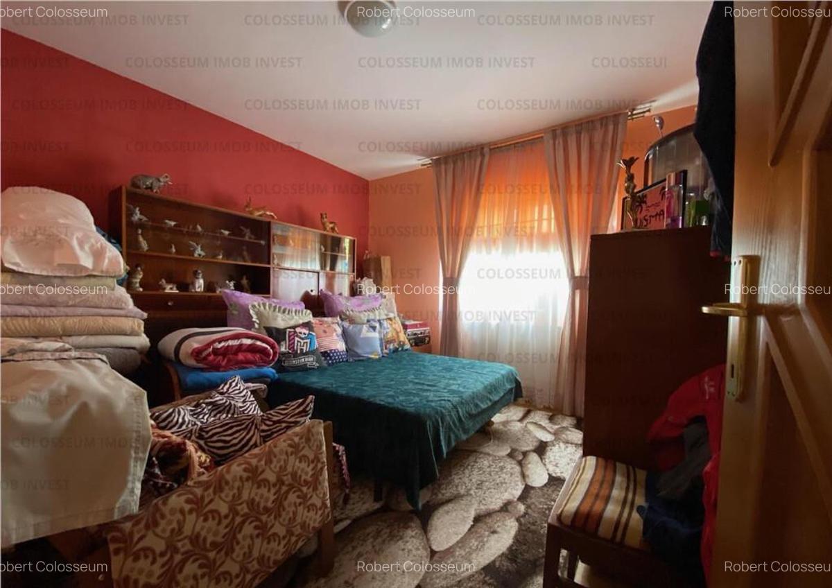 Apartament 4 camere decomandat-Zona Tractorul - 7