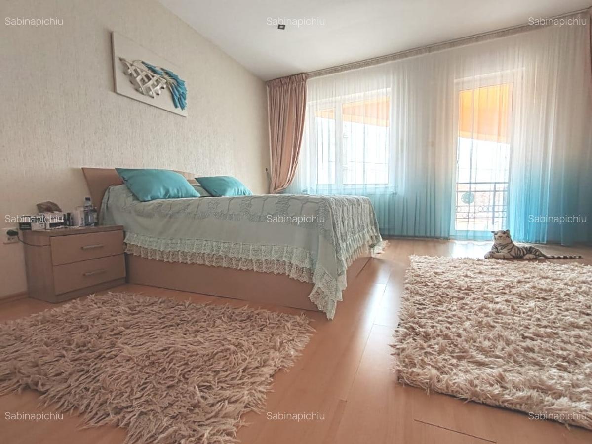 Casa 7 camere, 4 grupuri sanitare, curte si gradina - 10