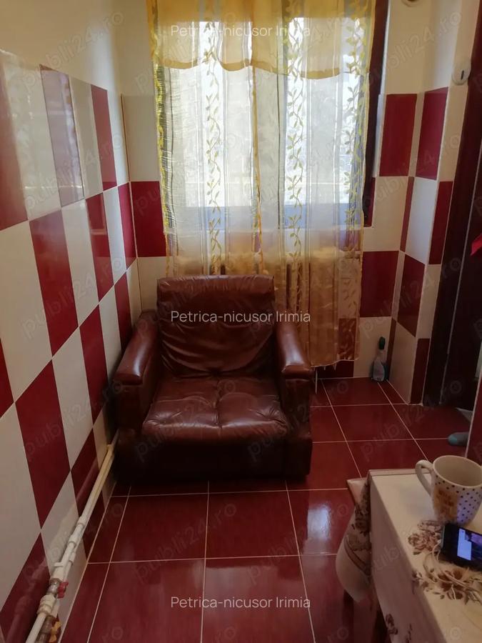 Vind garsoniera confort sporit Suceava Burdujeni - 4