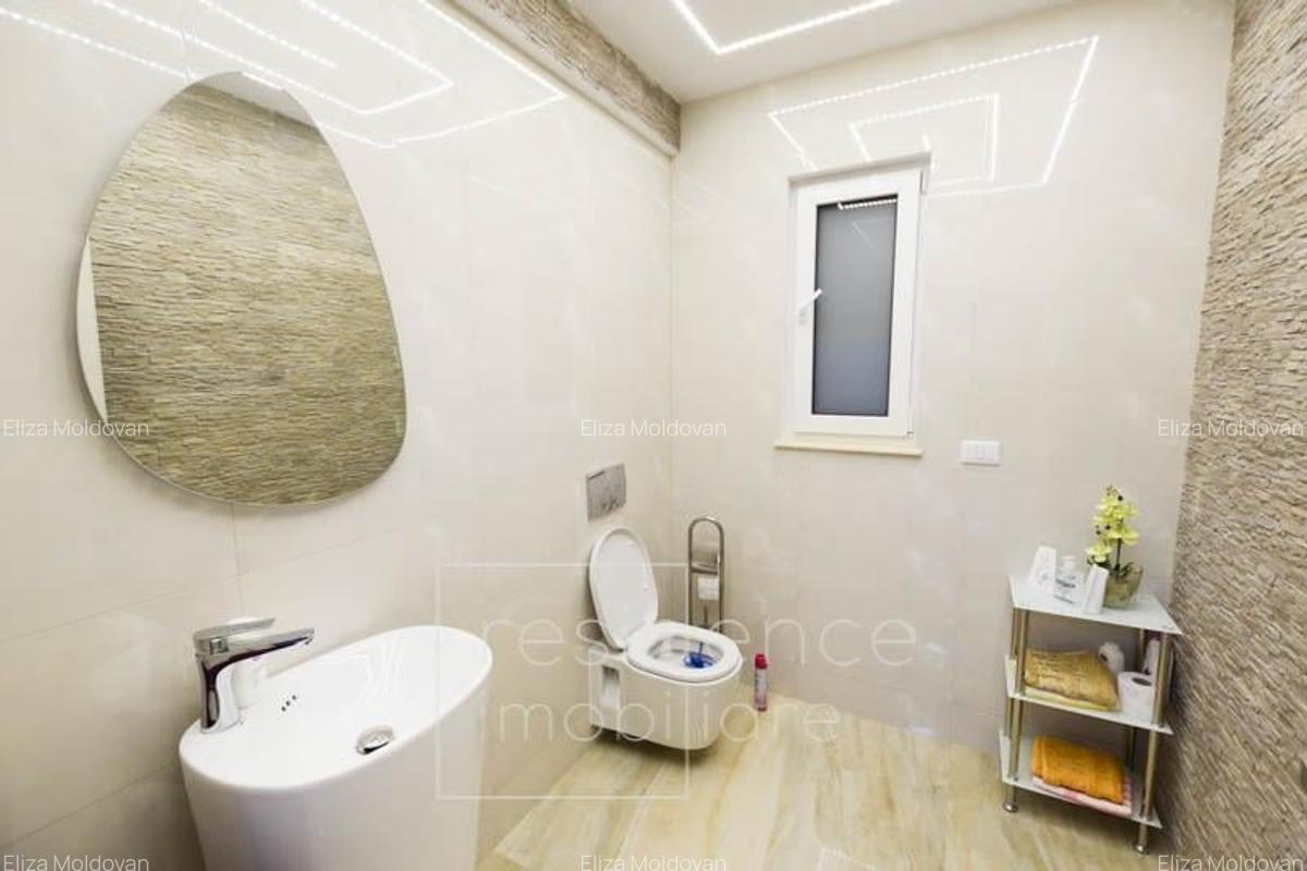 Casă cu 5 camere în Europa - 19