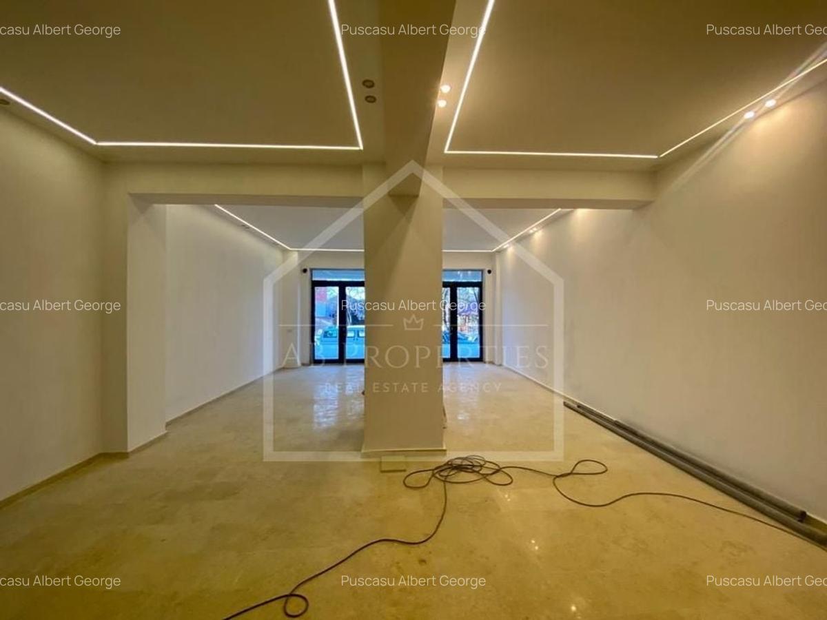 Apartament cu 4 camere decomandat în Băneasa - 10