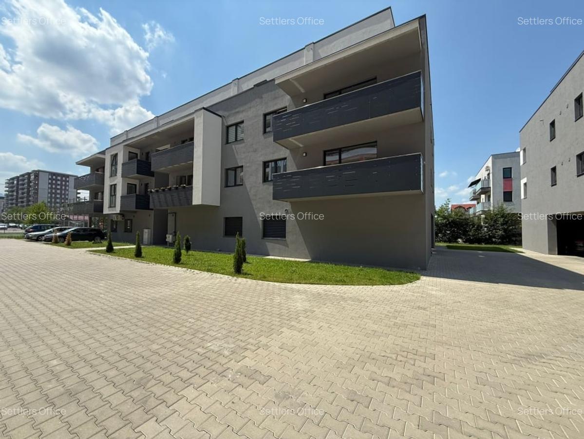 Apartament cu 2 camere semidecomandat în Tractorul - 6