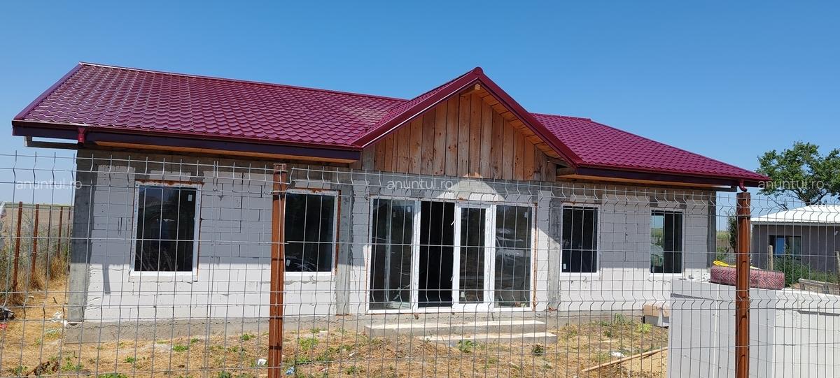 Sat Mosneni, Comuna 23 August - 3