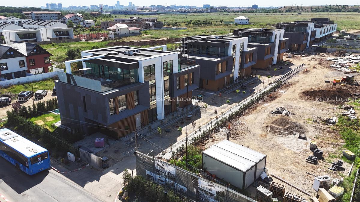 NEXO Nature - Vile Inteligente cu Piscină  Privată  și  Living Înalt de 7 Metri - 18